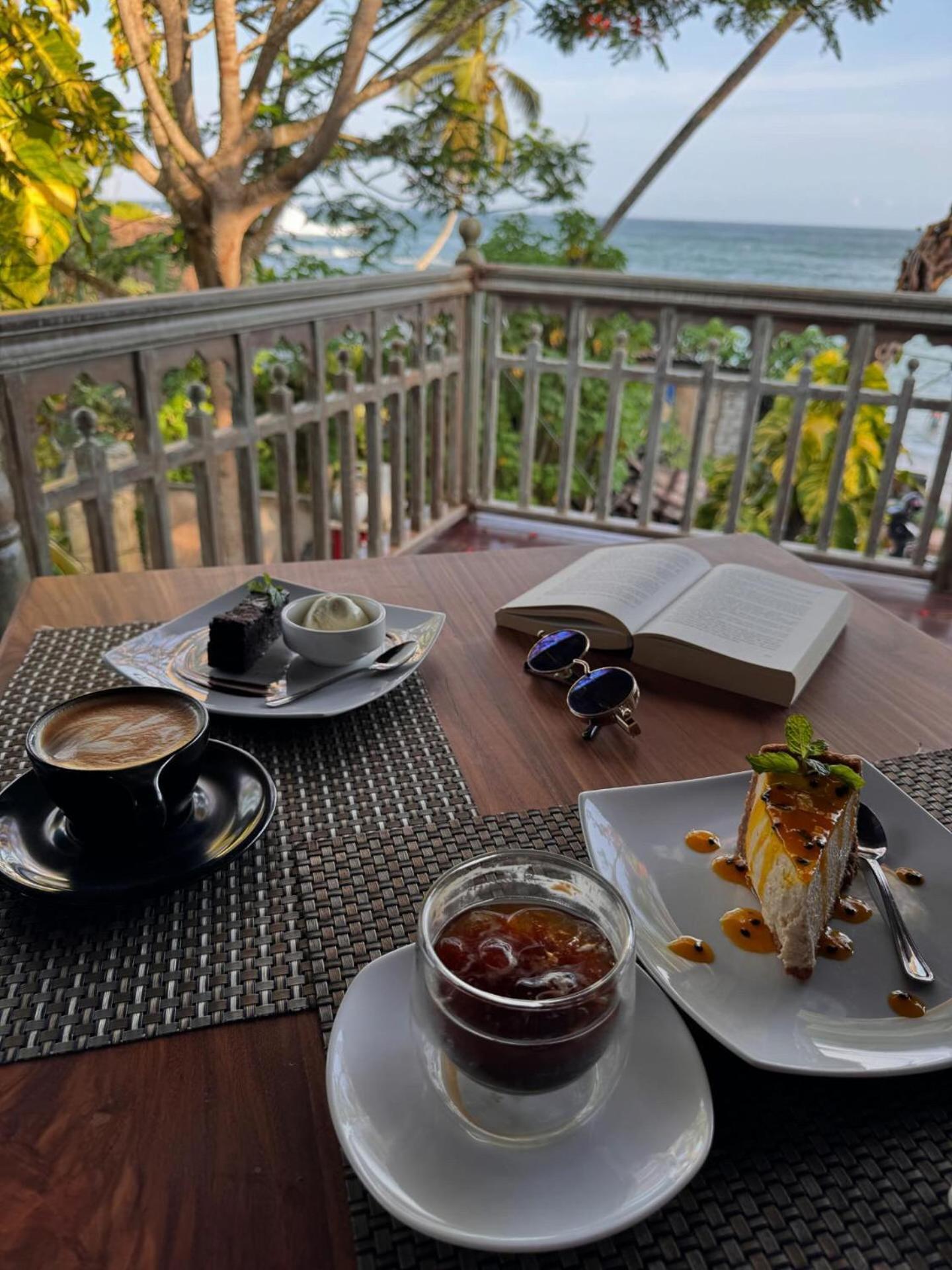 Hotel Aga Surf View 3*