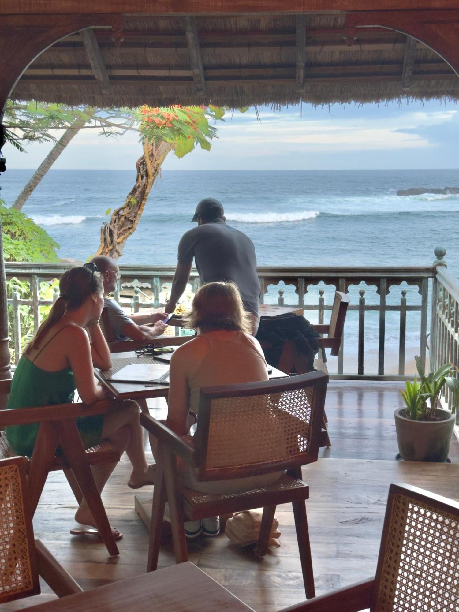 Aga Surf View 3*